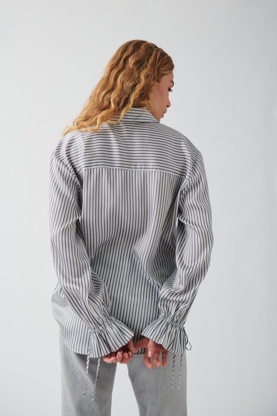 Tie shirt