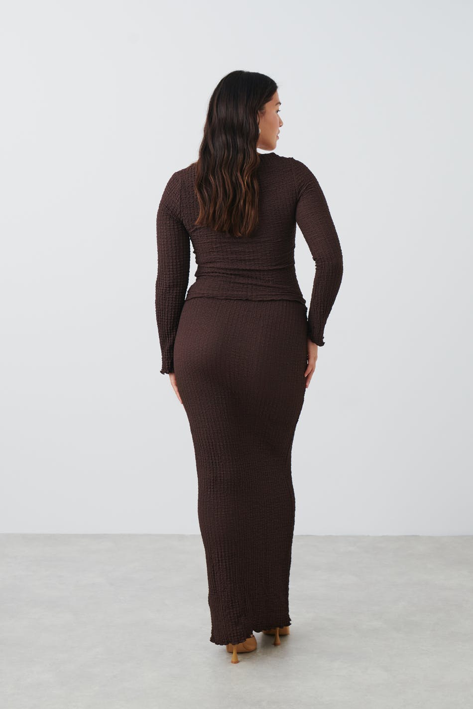 Textured maxi skirt