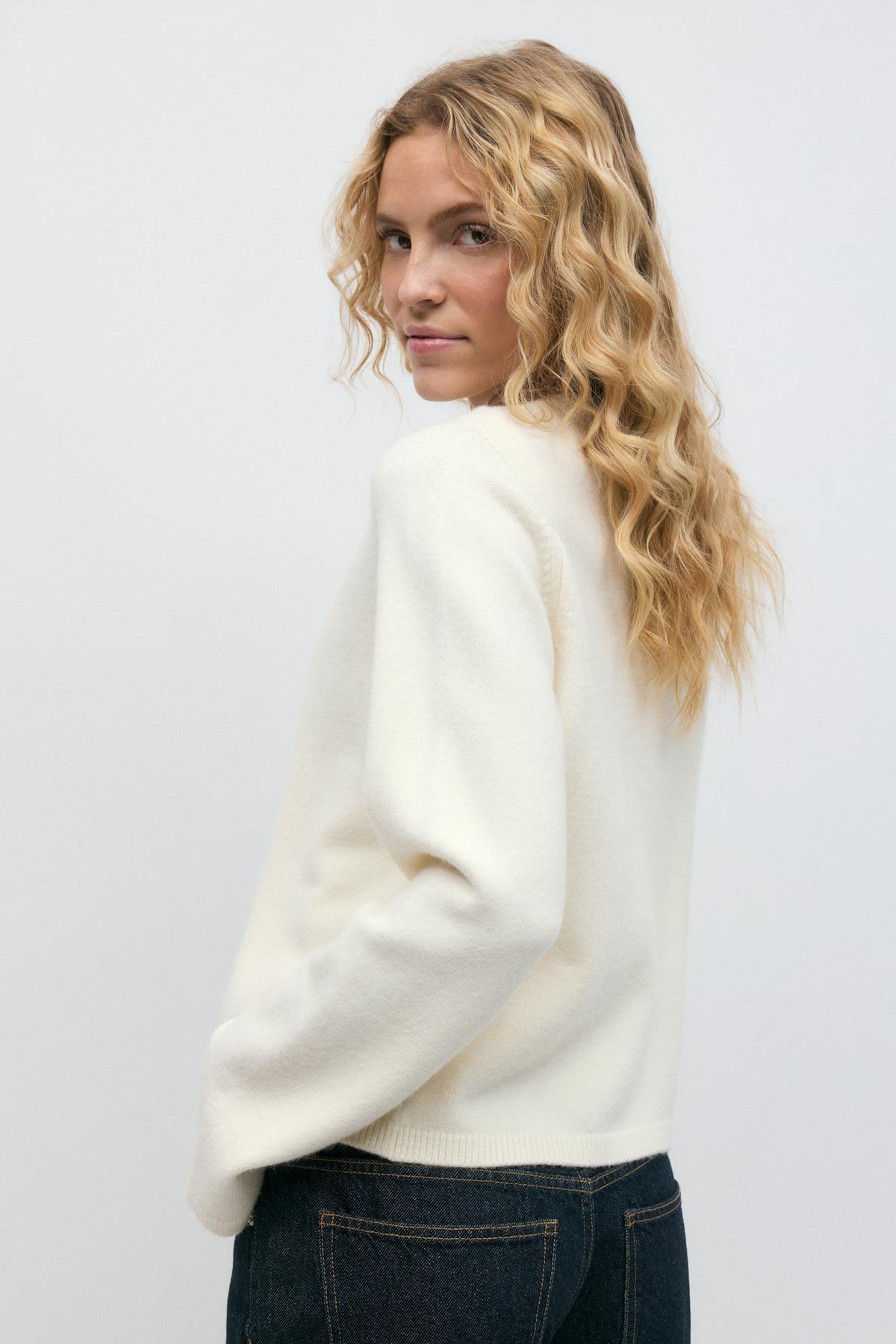 One button knit cardigan