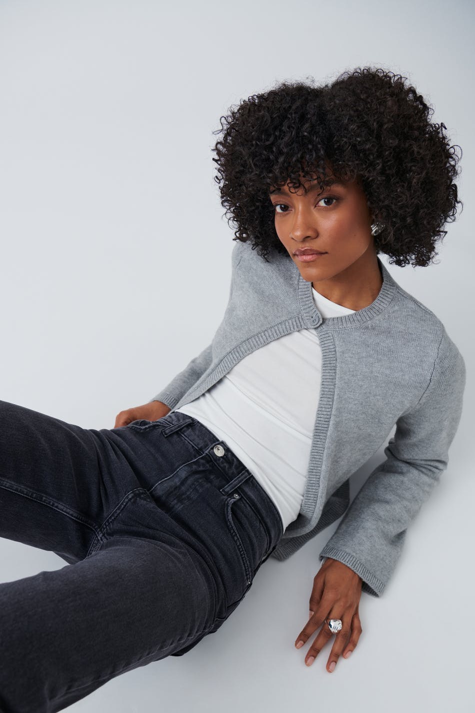 One button knit cardigan