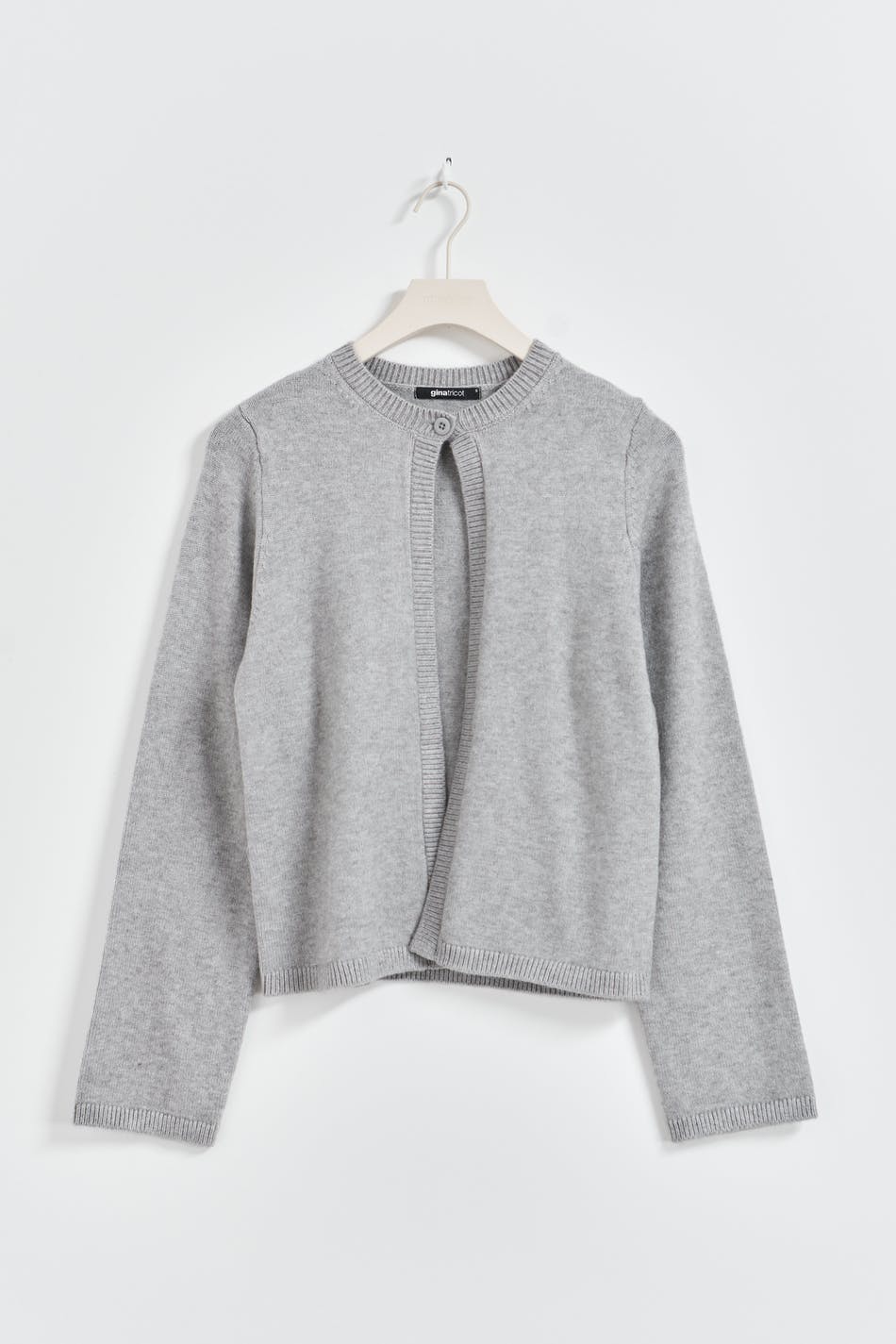 One button knit cardigan