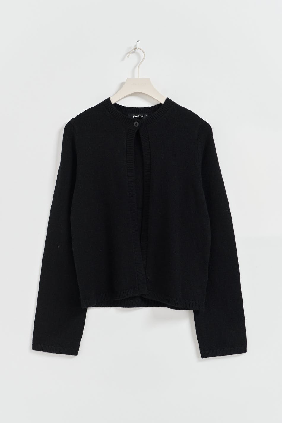 One button knit cardigan