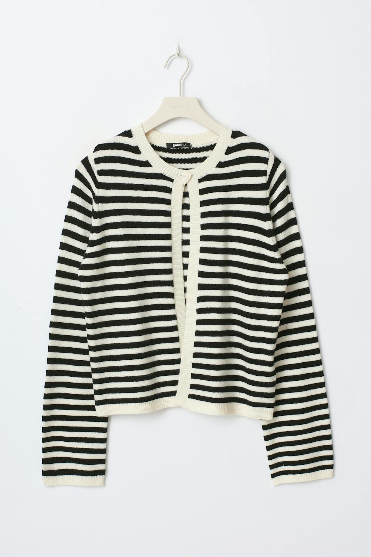 One button knit cardigan