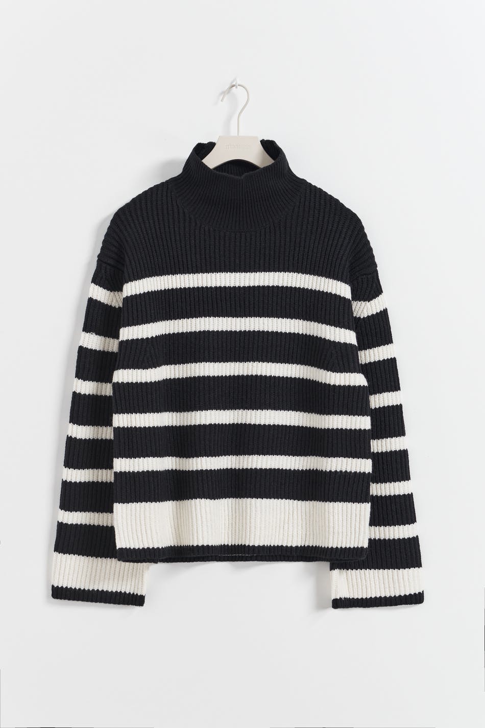 Turtleneck knit sweater