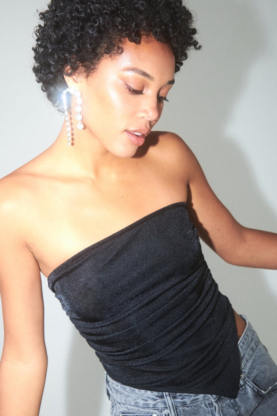 Asymmetric tube top