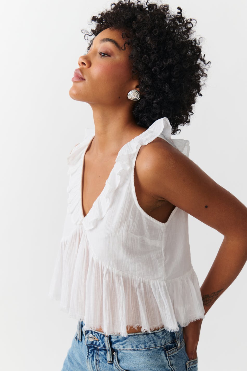 Frill top
