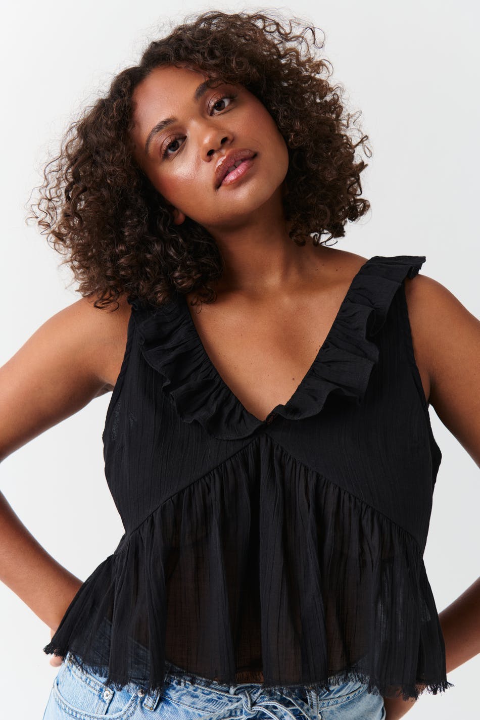 Frill top
