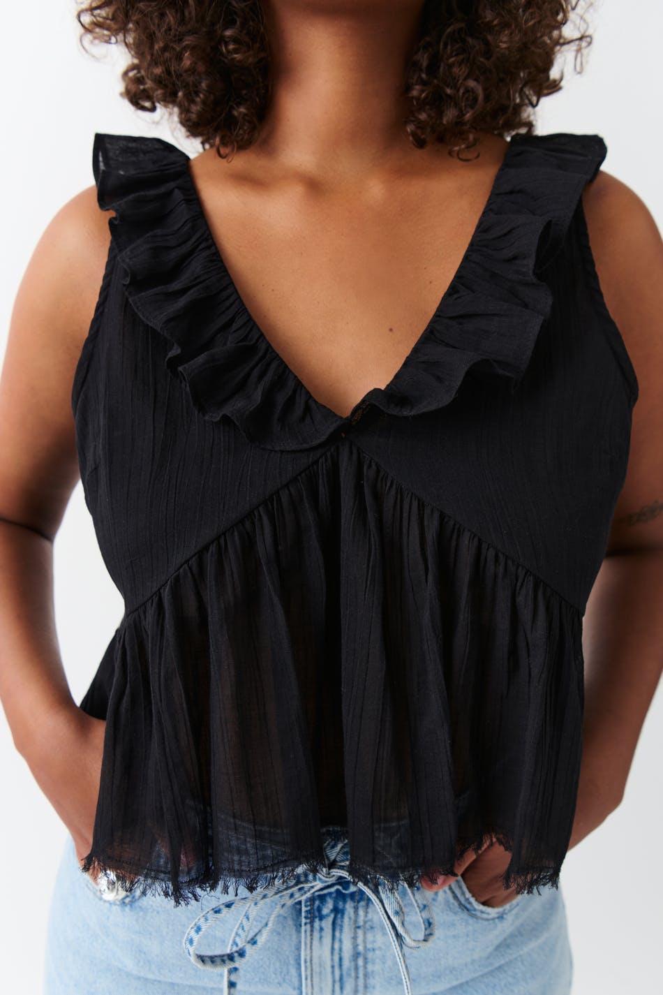 Frill top
