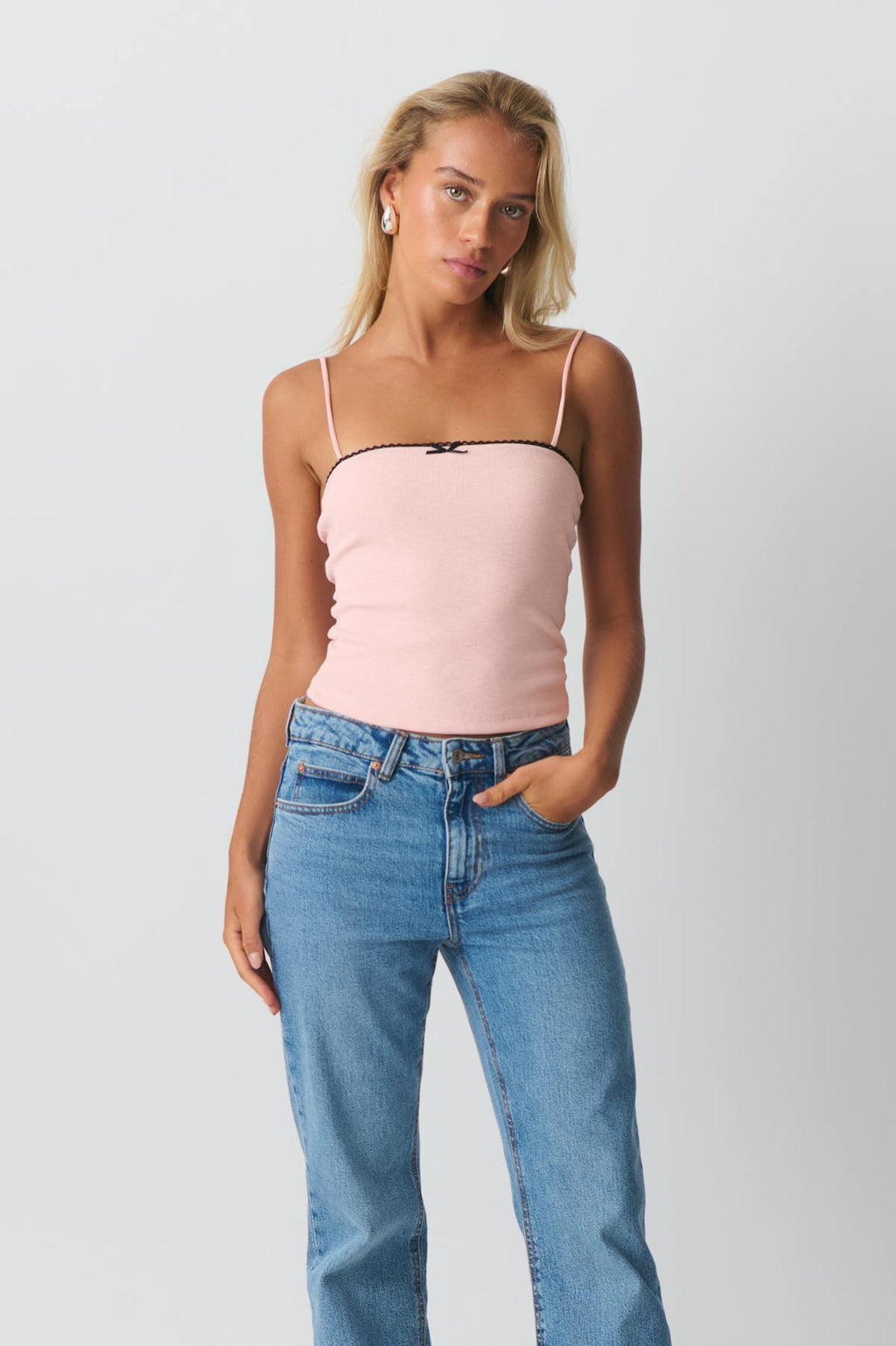 Bow strap singlet