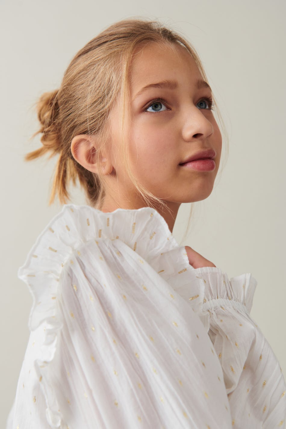Y double frill blouse