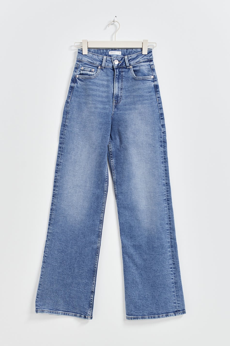 Comfy wide jeans