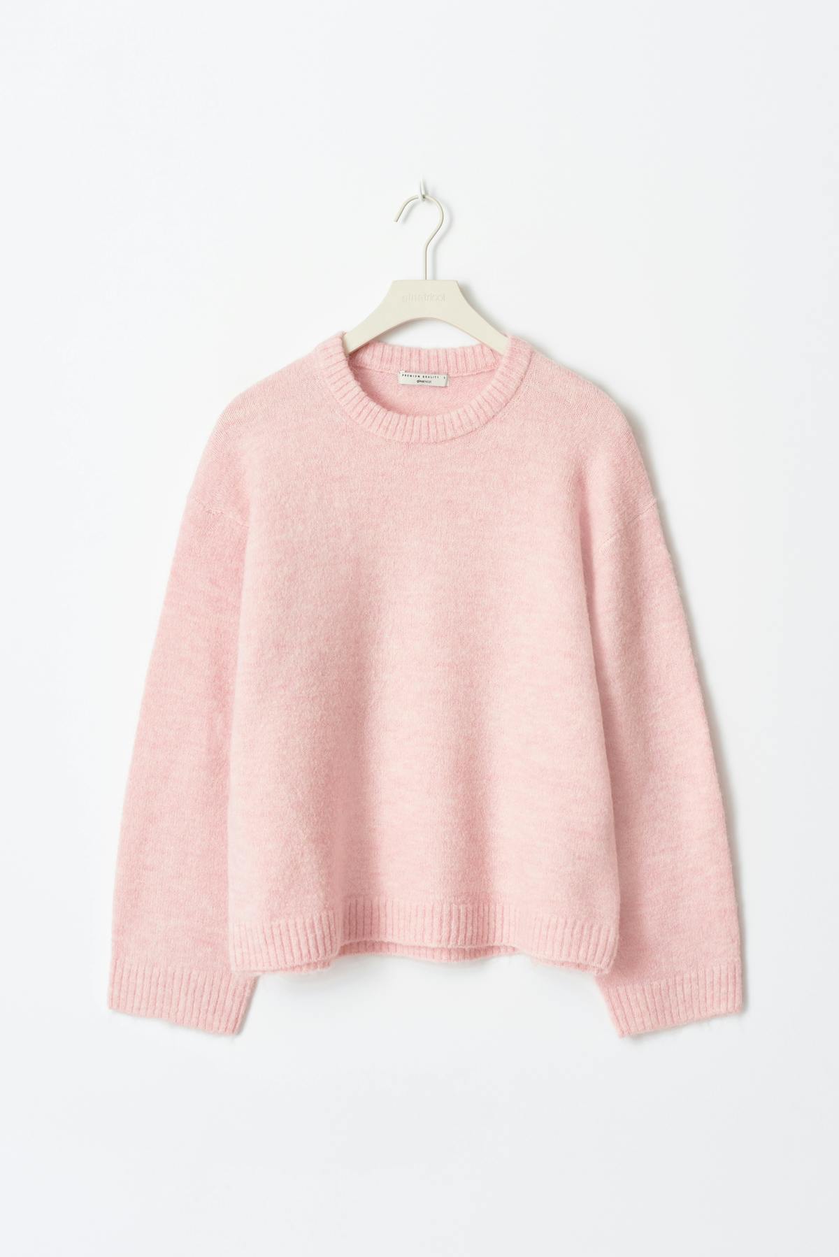 Crew neck knitted sweater
