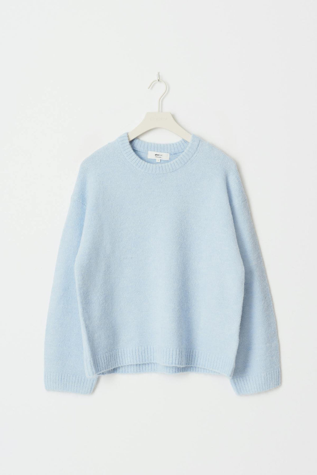 Crew neck knitted sweater