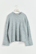 Crew neck knitted sweater