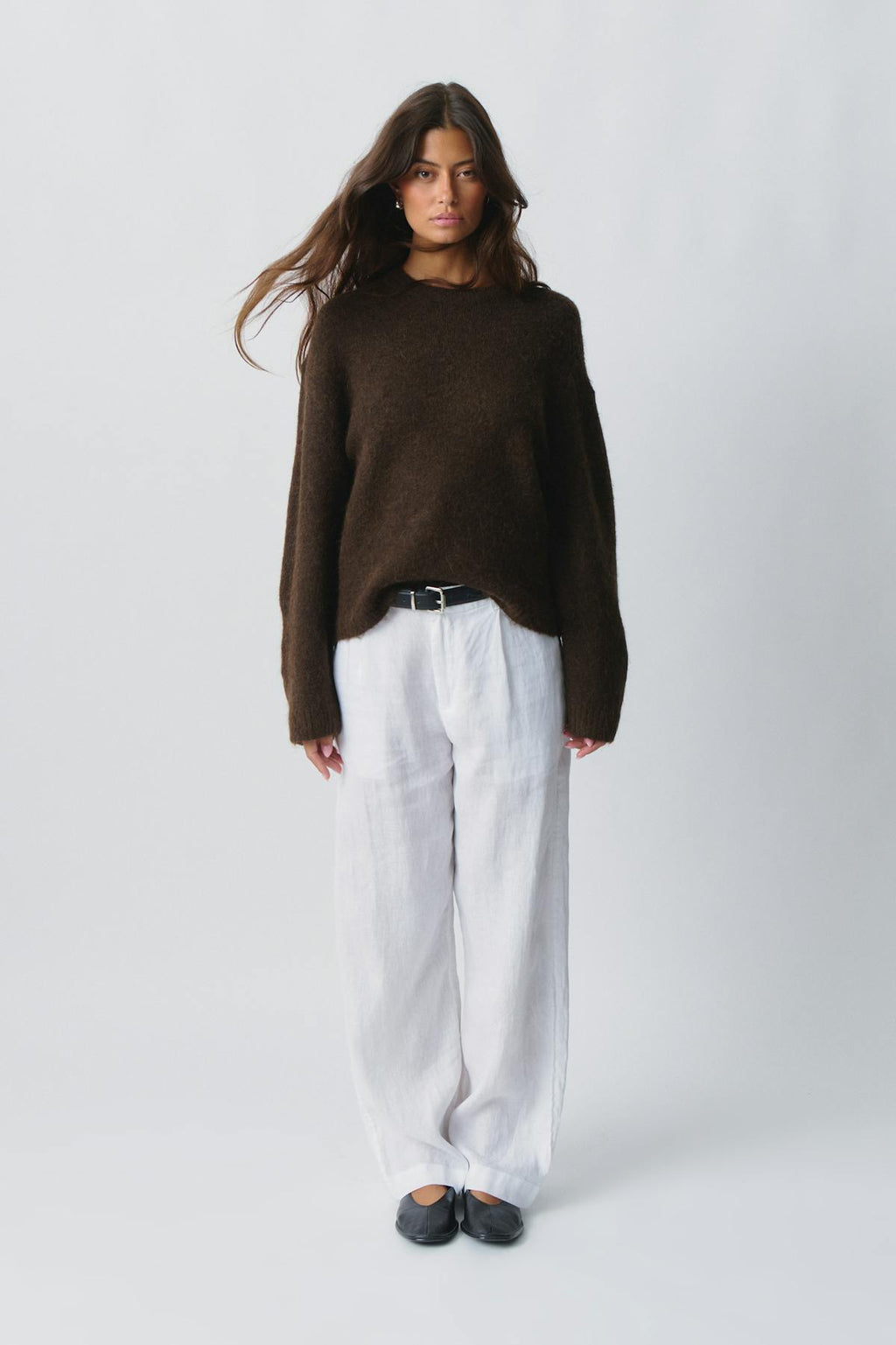Crew neck knitted sweater