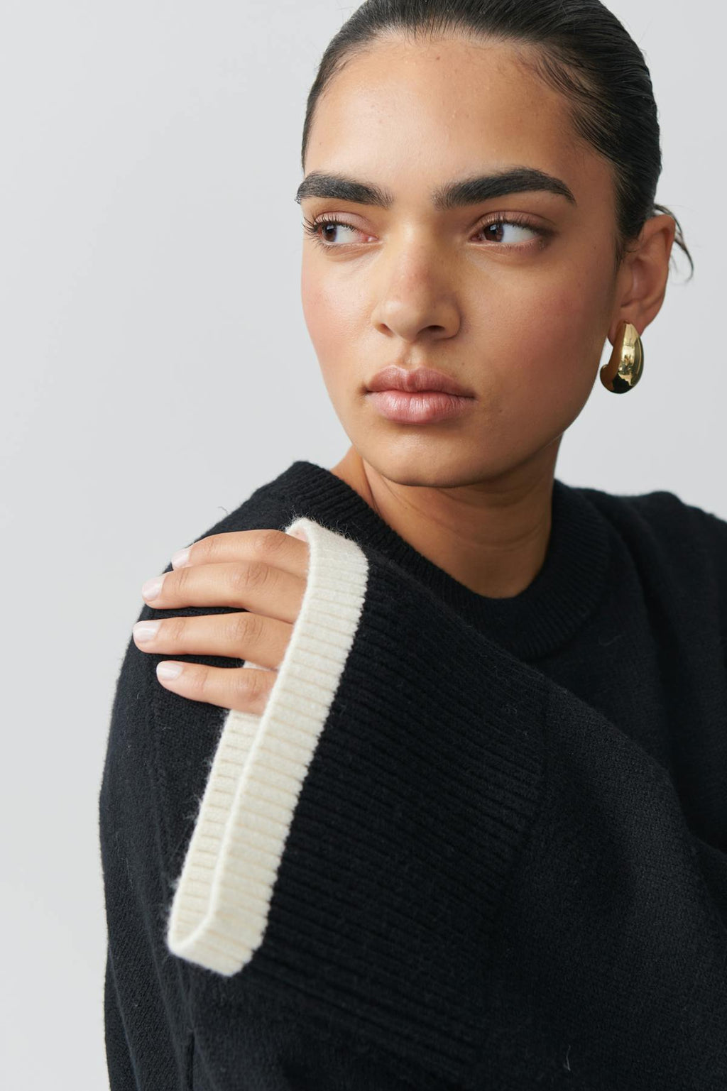 Contrast knit sweater
