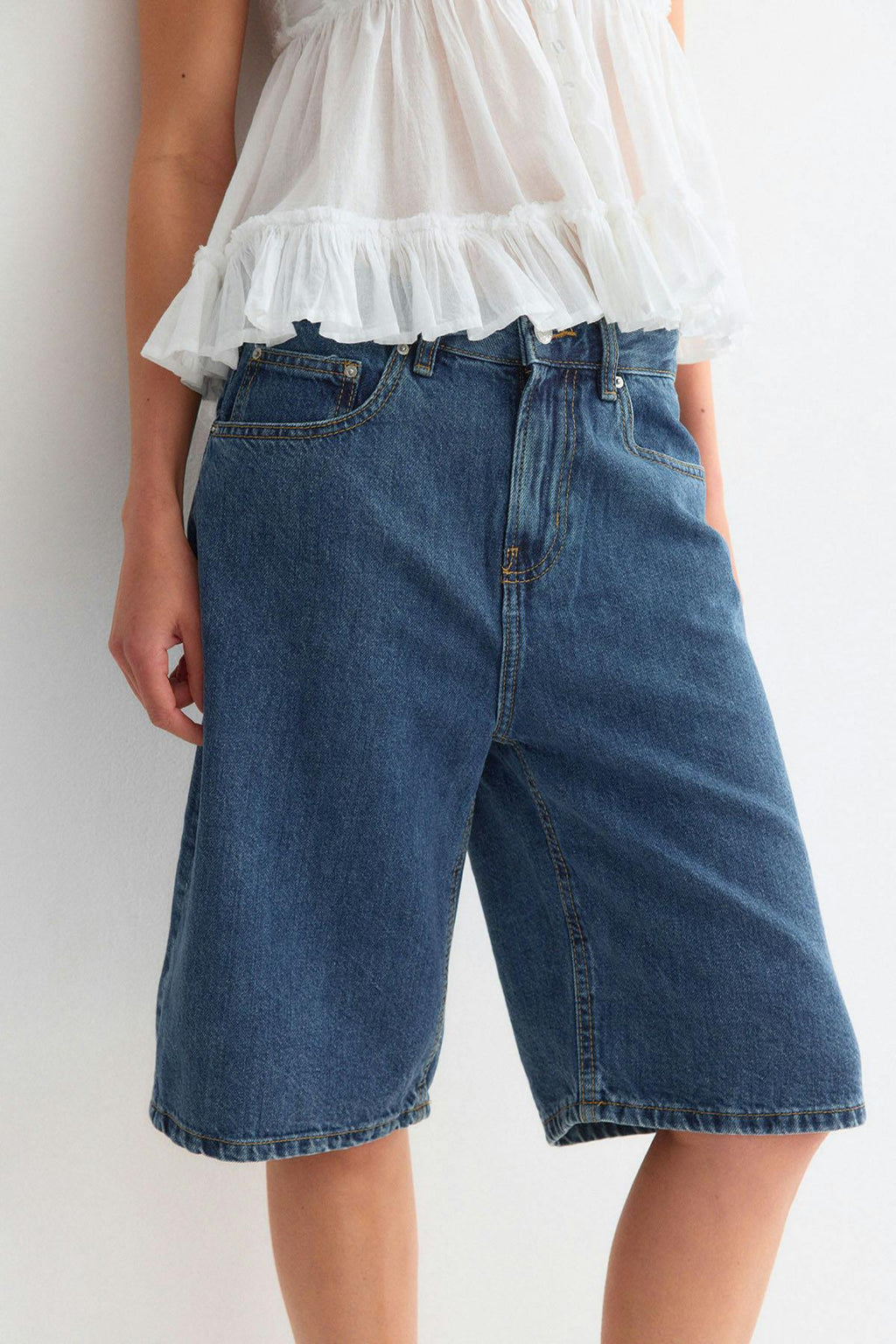 Baggy denim shorts