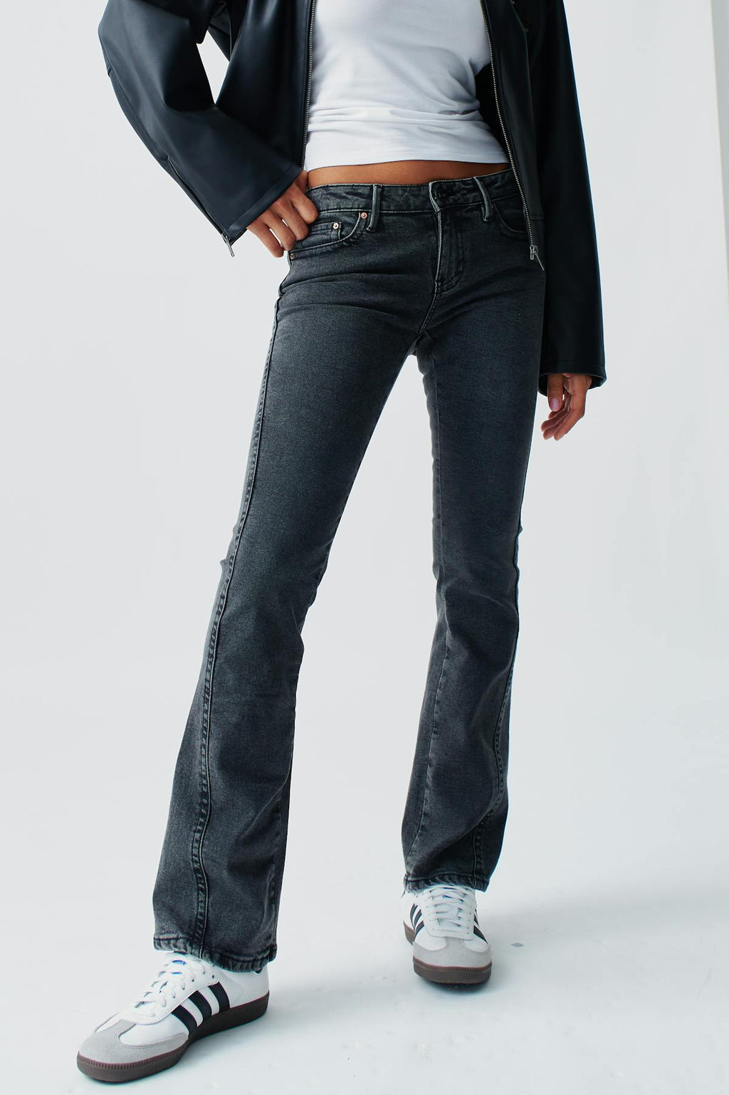 Twisted bootcut jeans