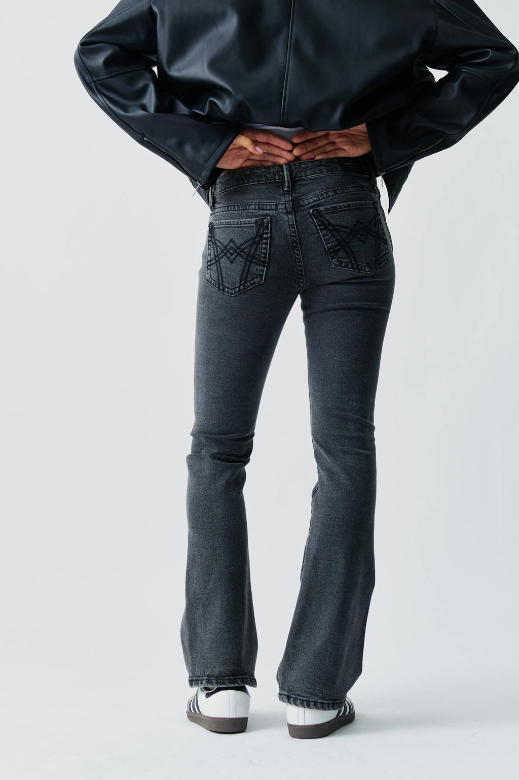 Twisted bootcut jeans
