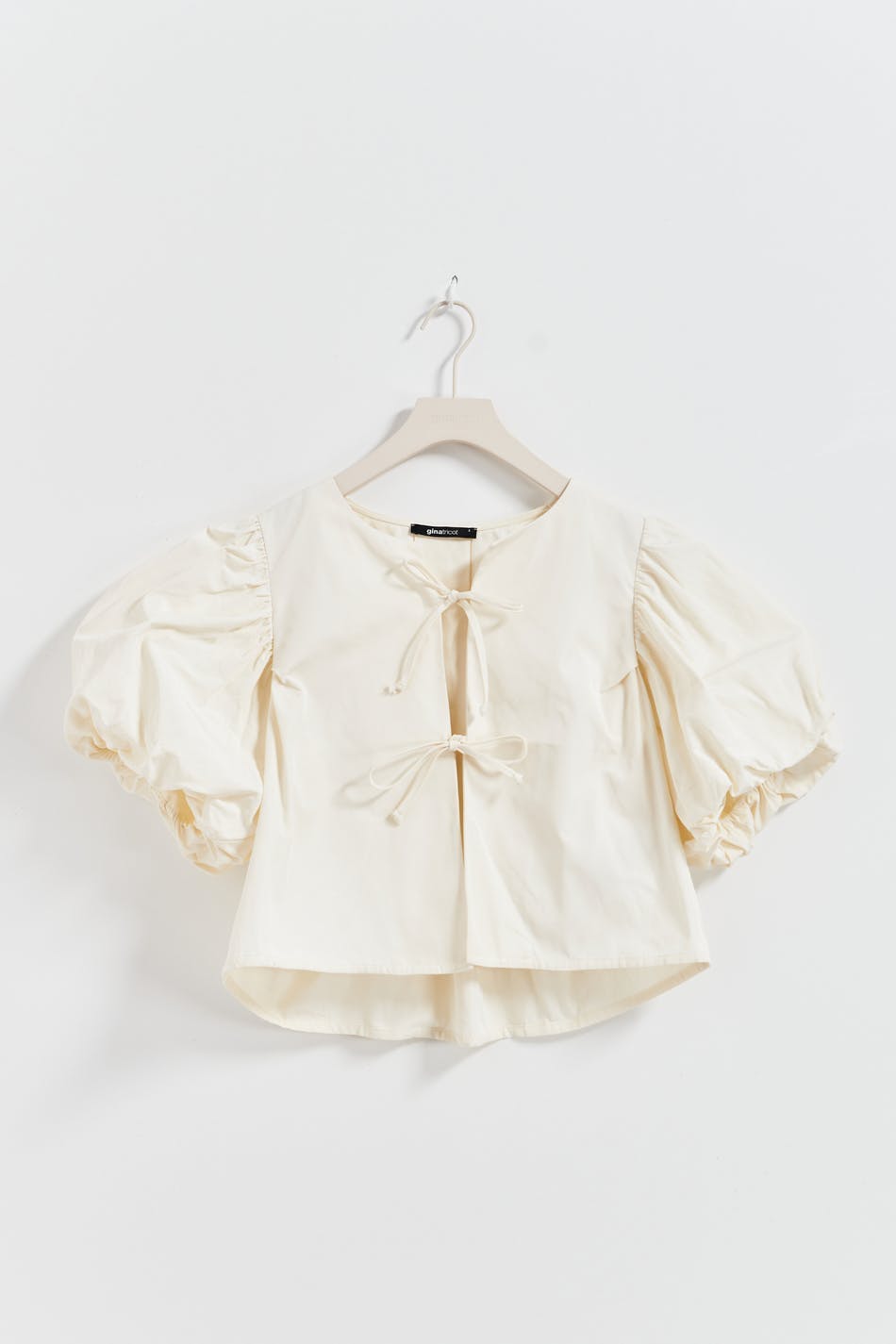 puff sleeve blouse