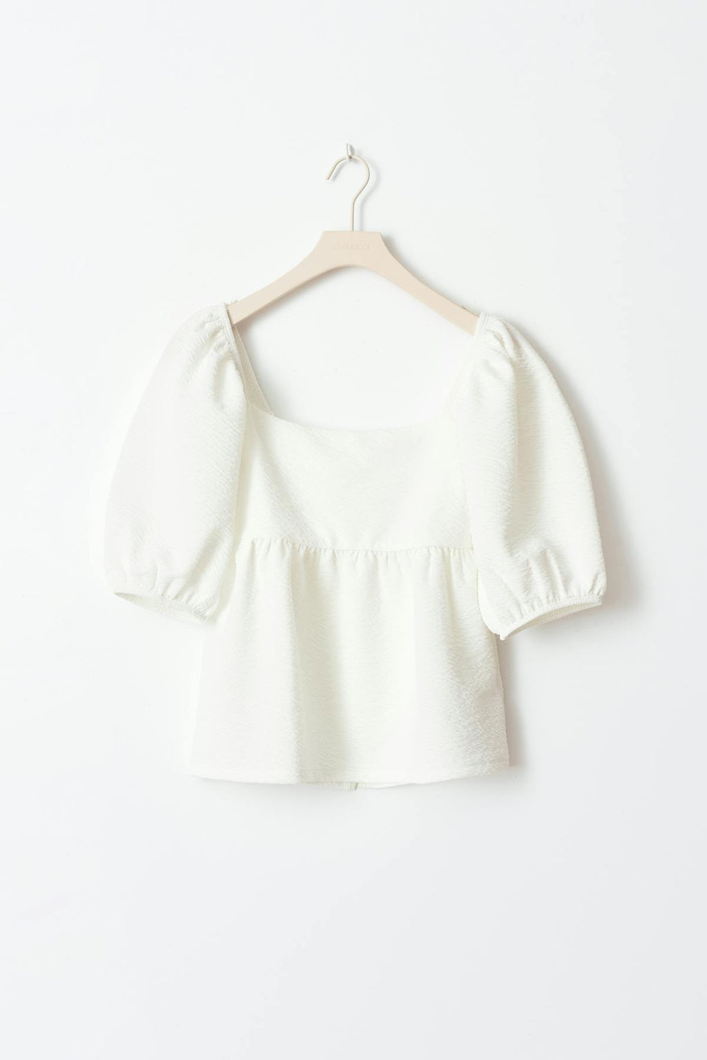 Puff sleeve jersey top