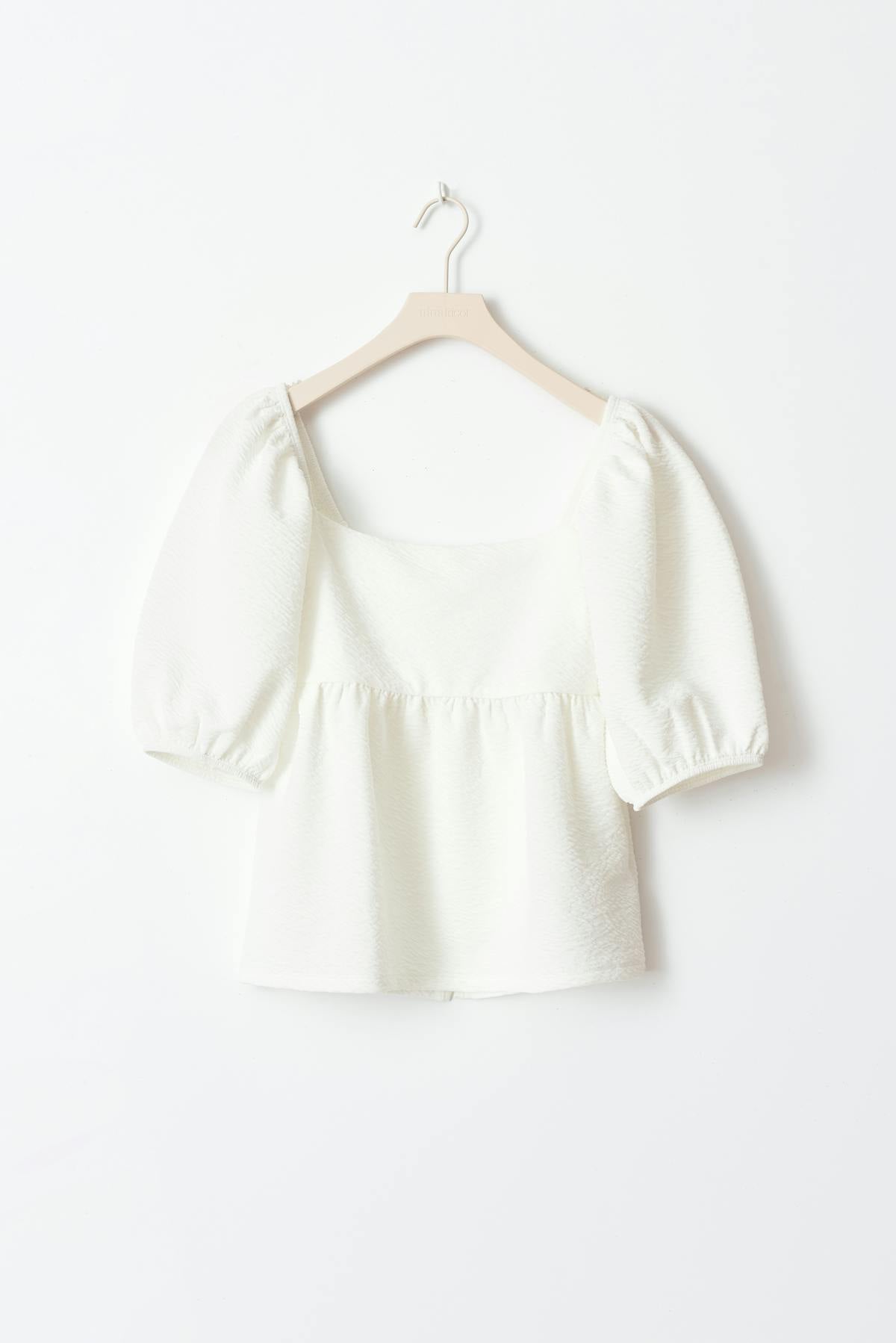 Puff sleeve jersey top