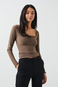 Bow detail top
