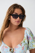 Slim classic sunglasses