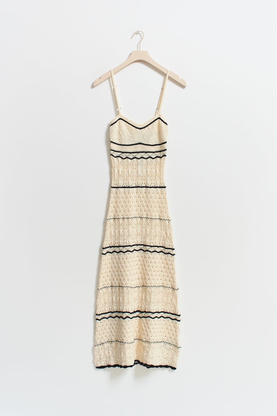Knitted contrast