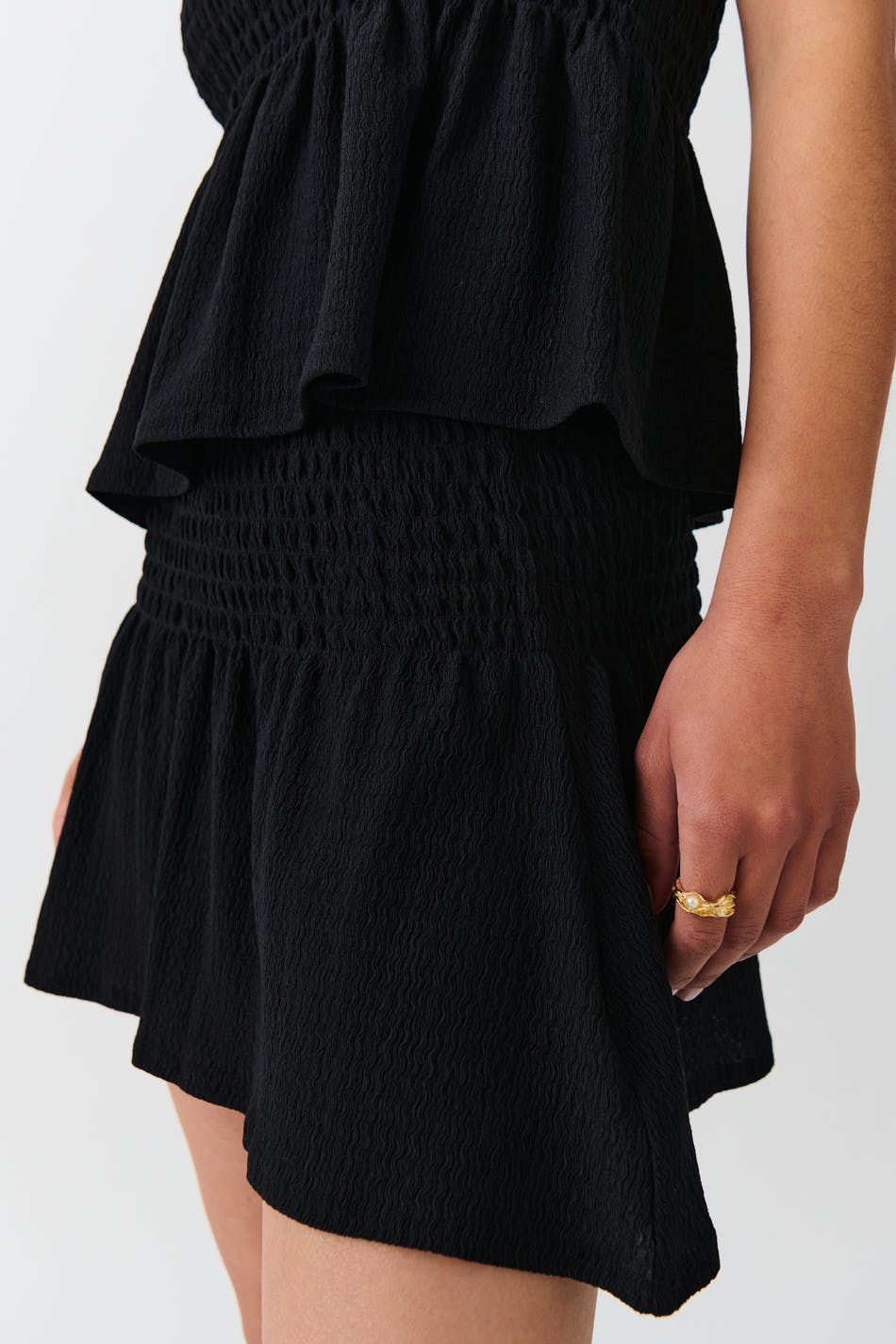 Short smock skirt