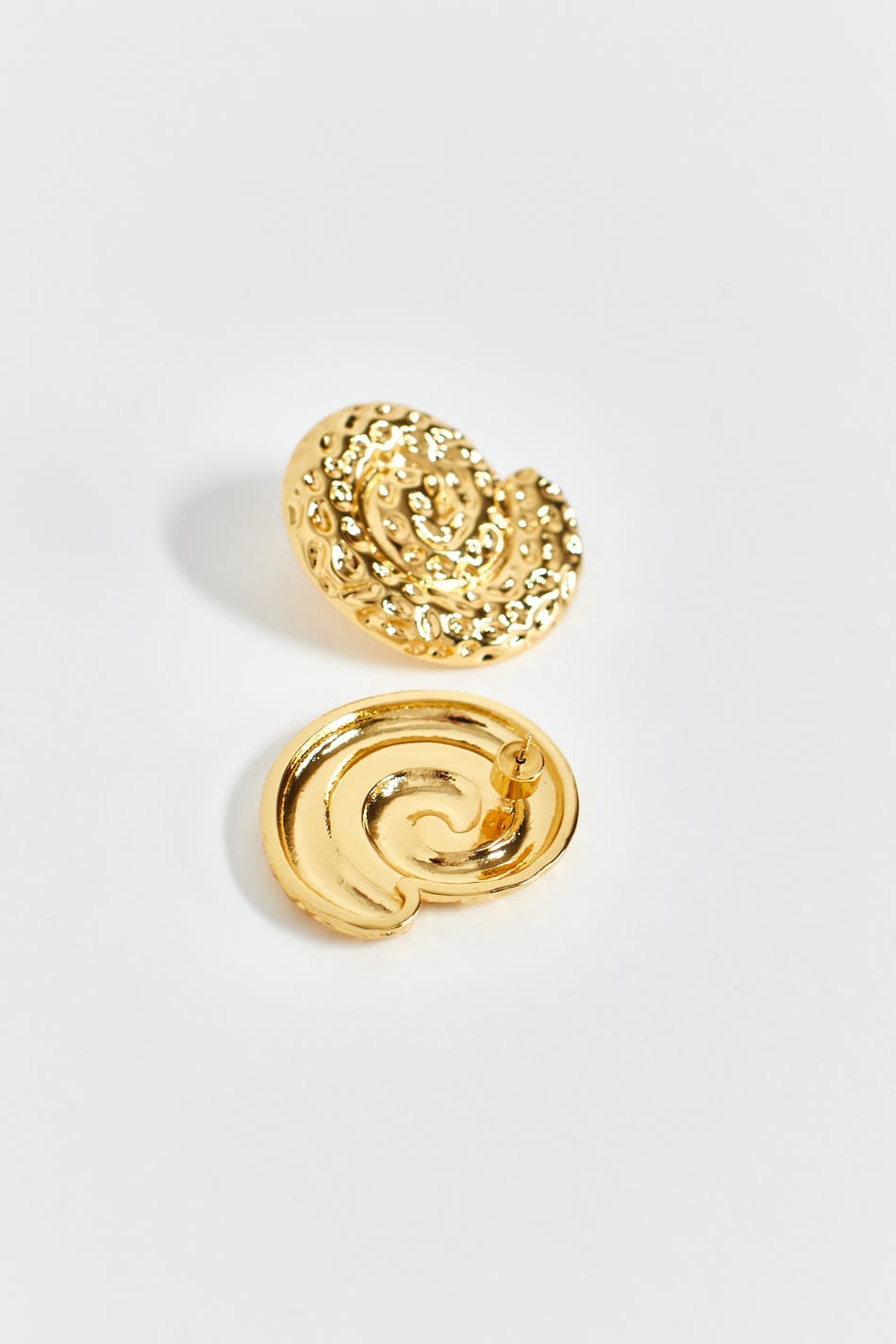 Crinkled gold spiral earrings