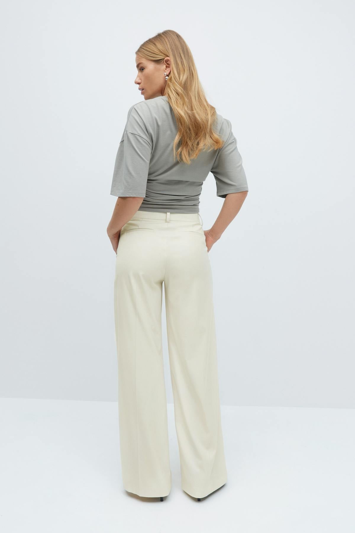 Wide leg suit trousers