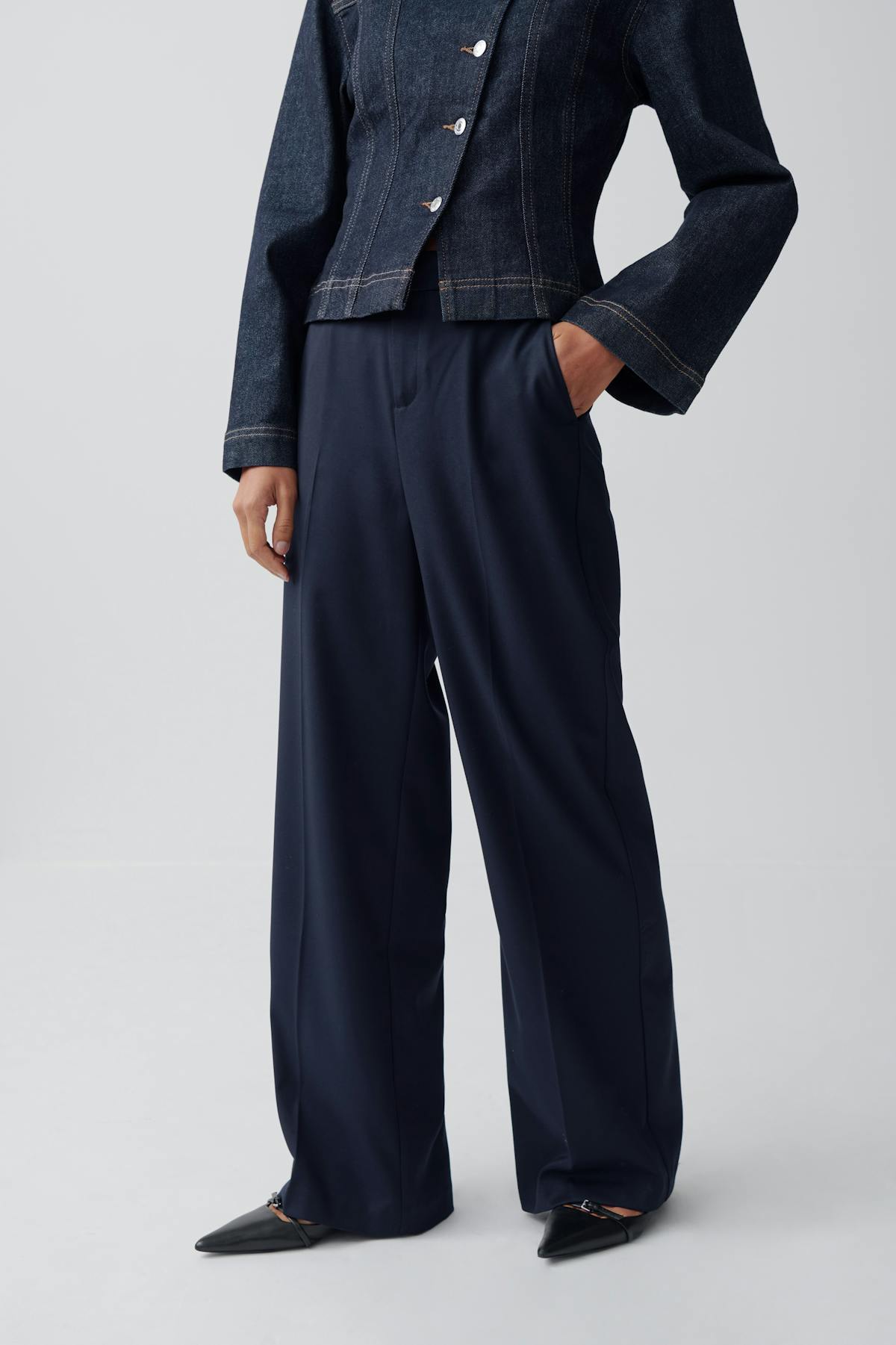 Wide leg suit trousers