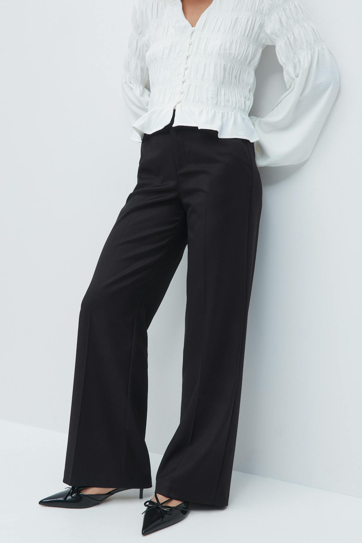 Wide leg suit trousers