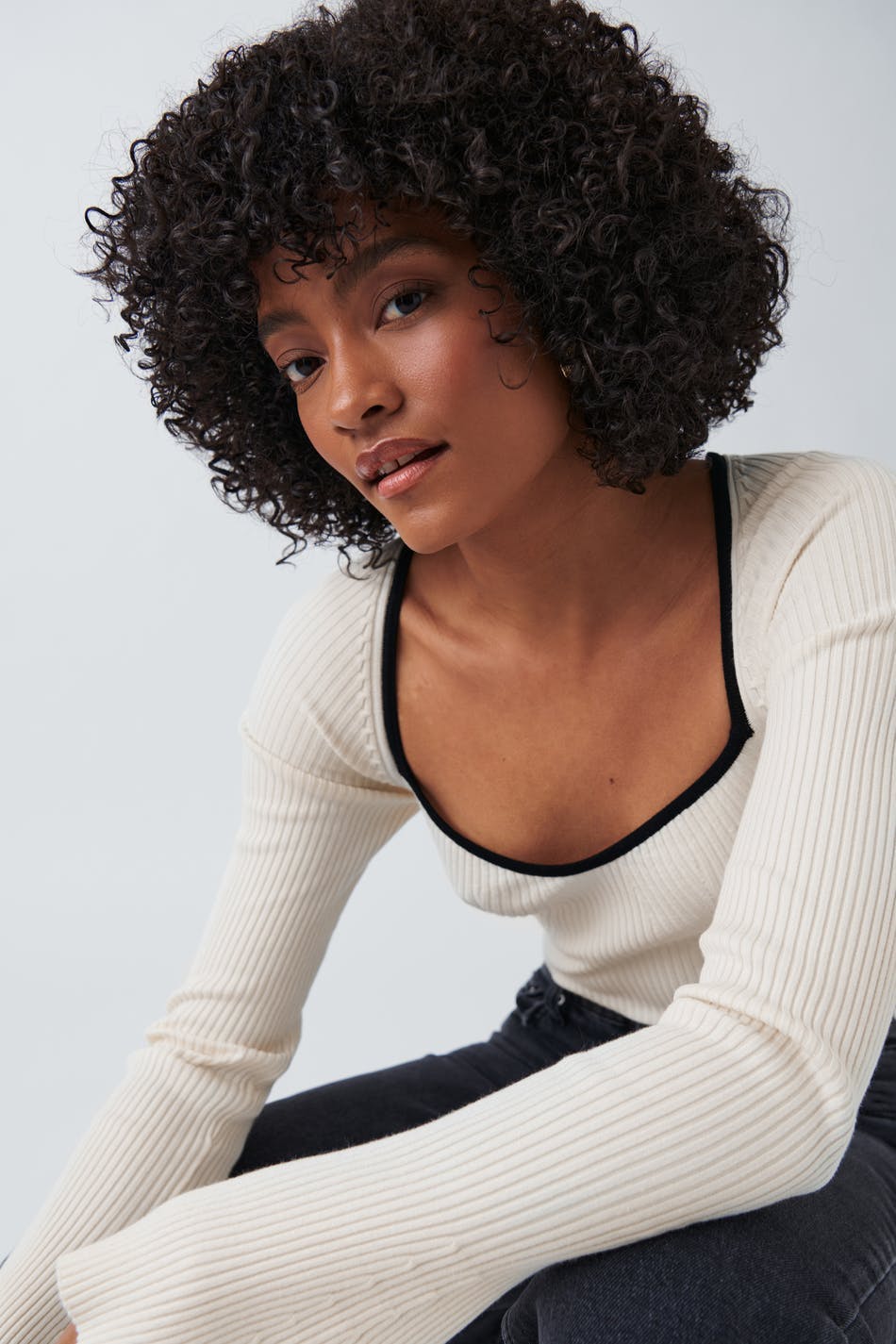 Contrast knitted top