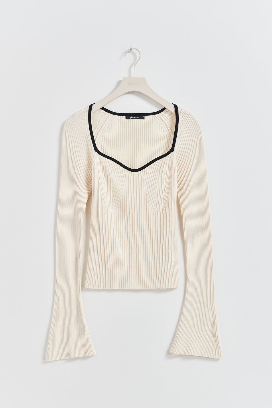 Contrast knitted top