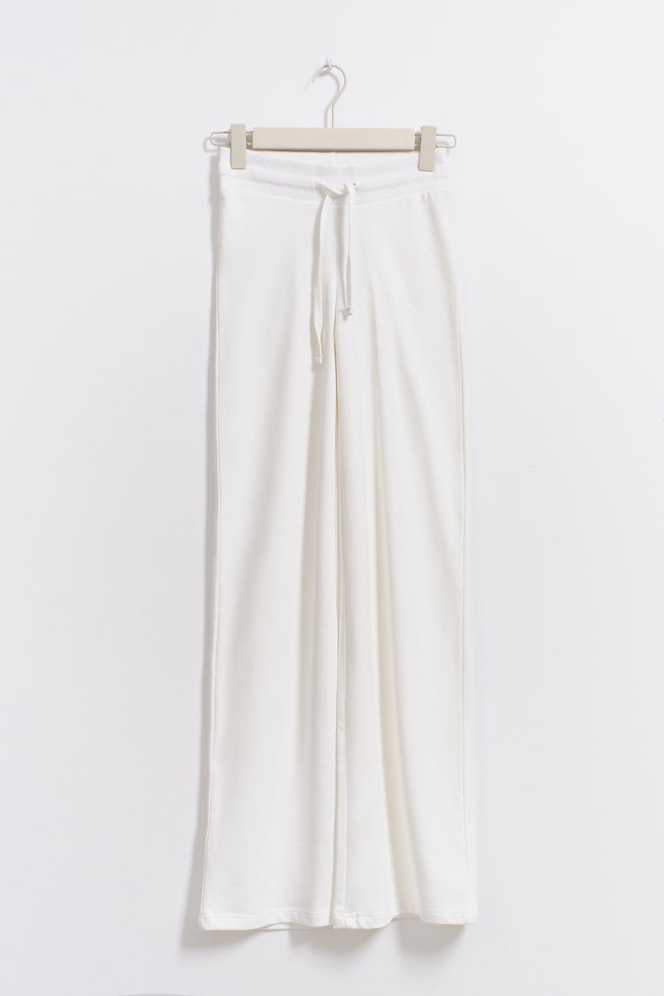 Slim low waist sweatpants