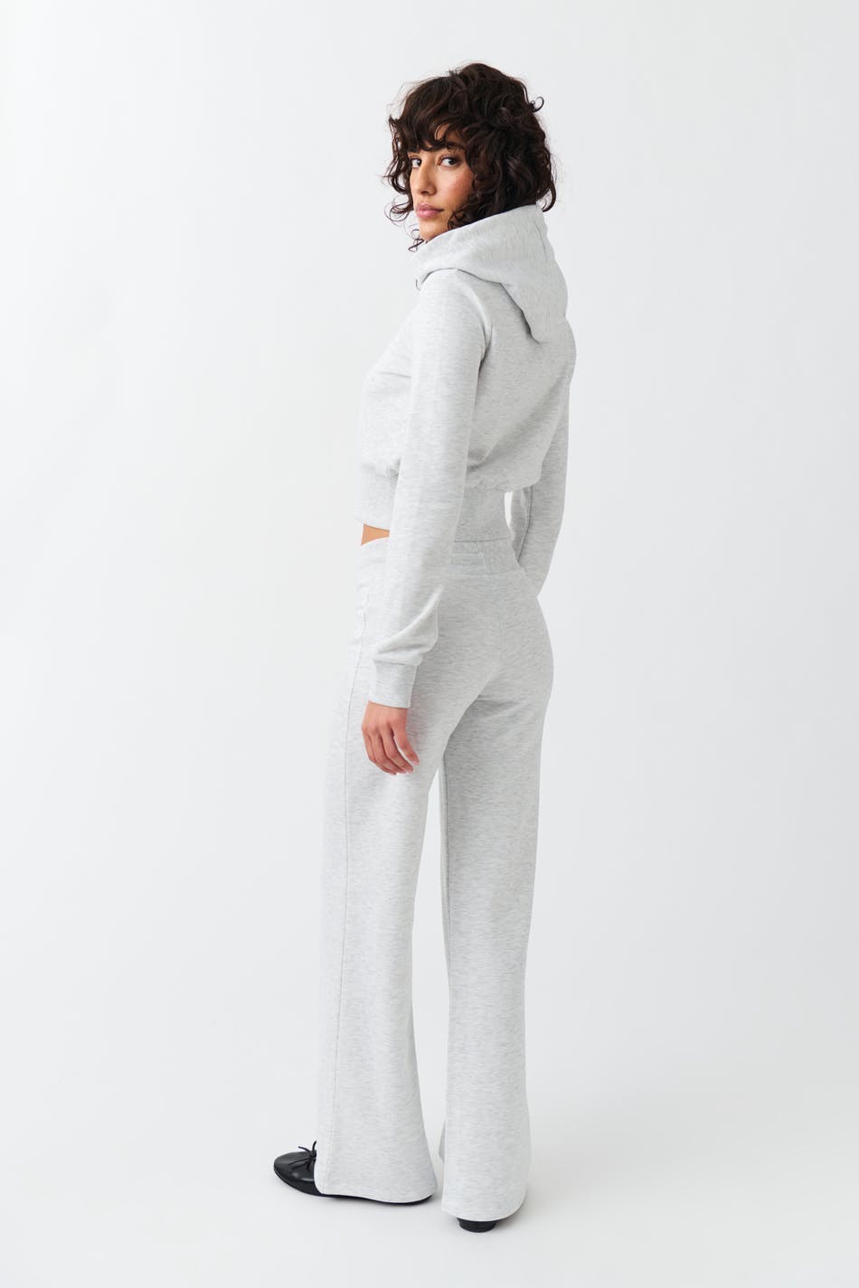 Slim low waist sweatpants