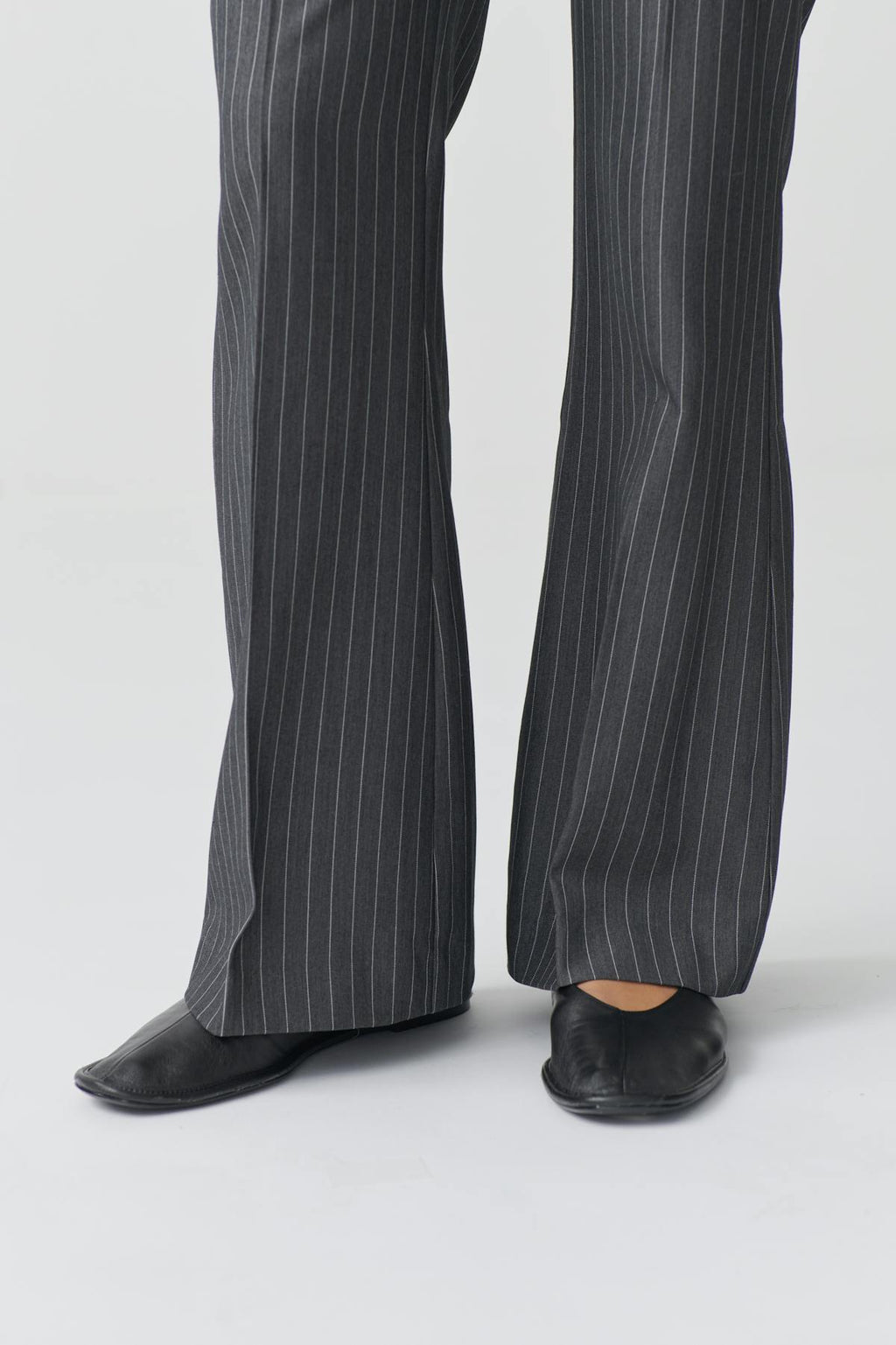 Relaxed bootcut trousers