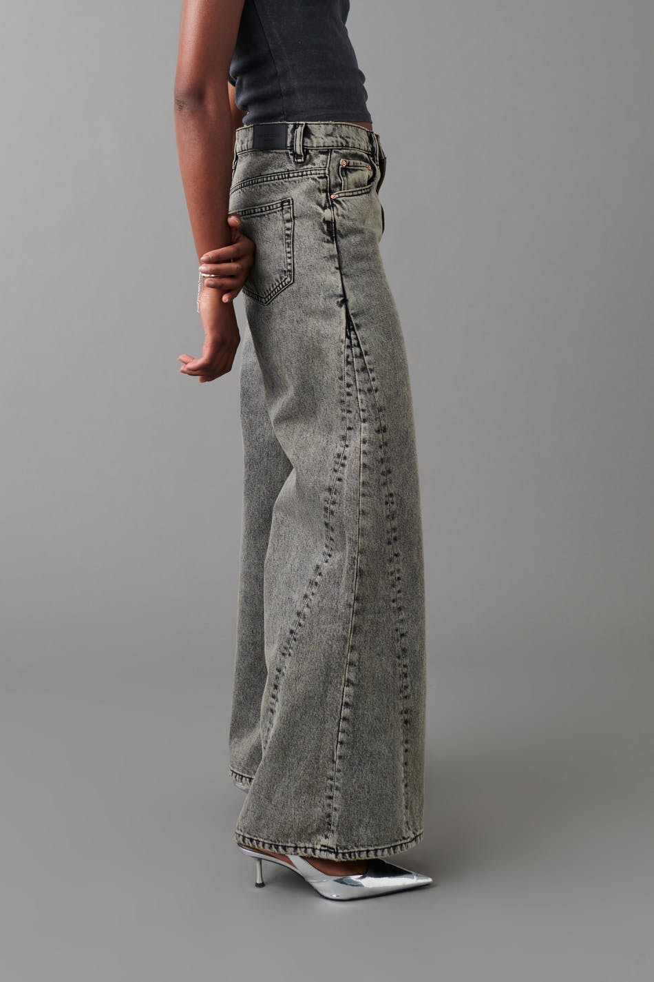 Wedge wide jeans