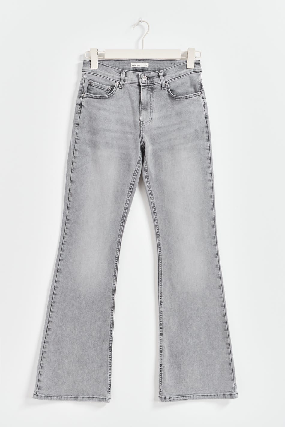 Low waist bootcut jeans