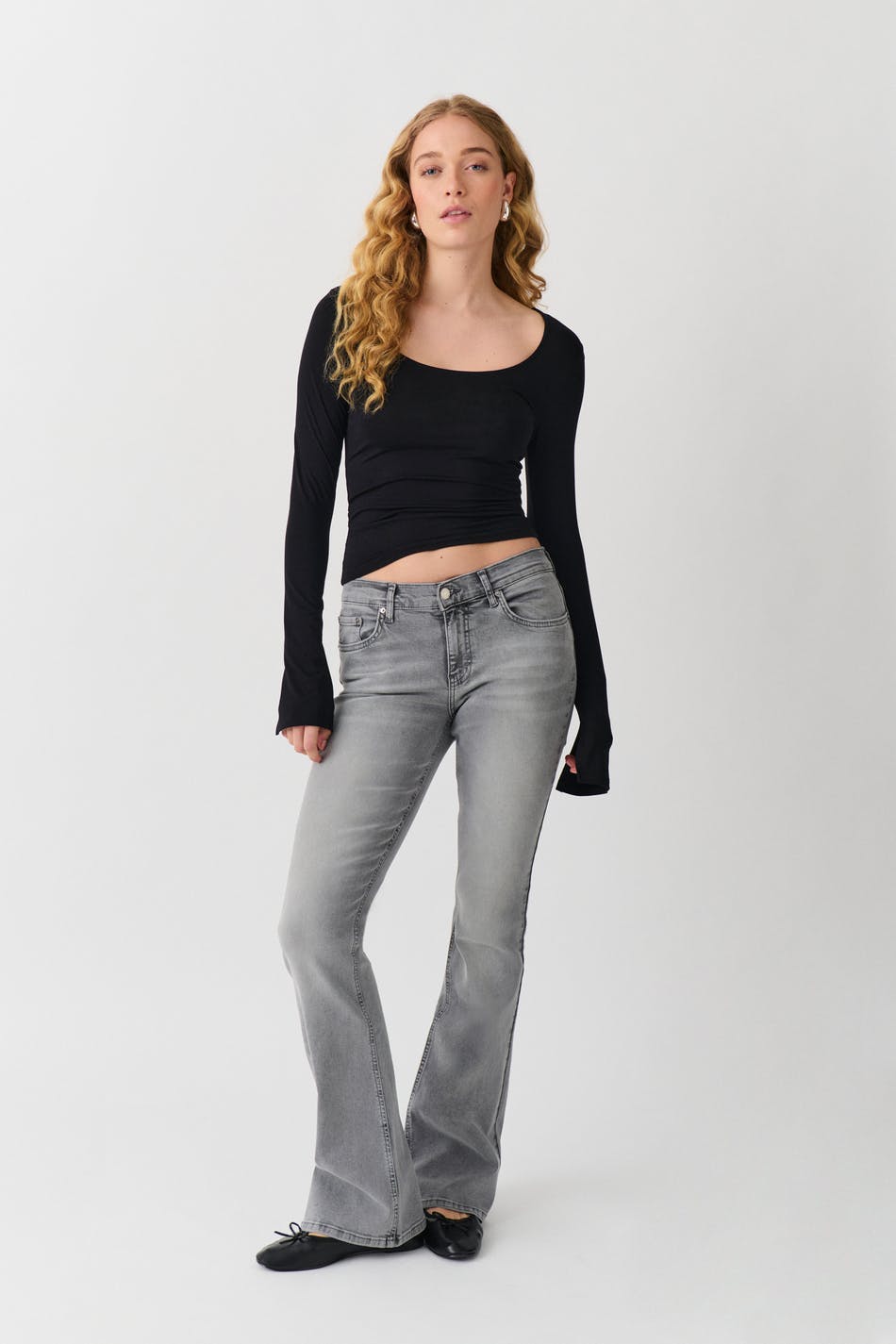 Low waist bootcut jeans