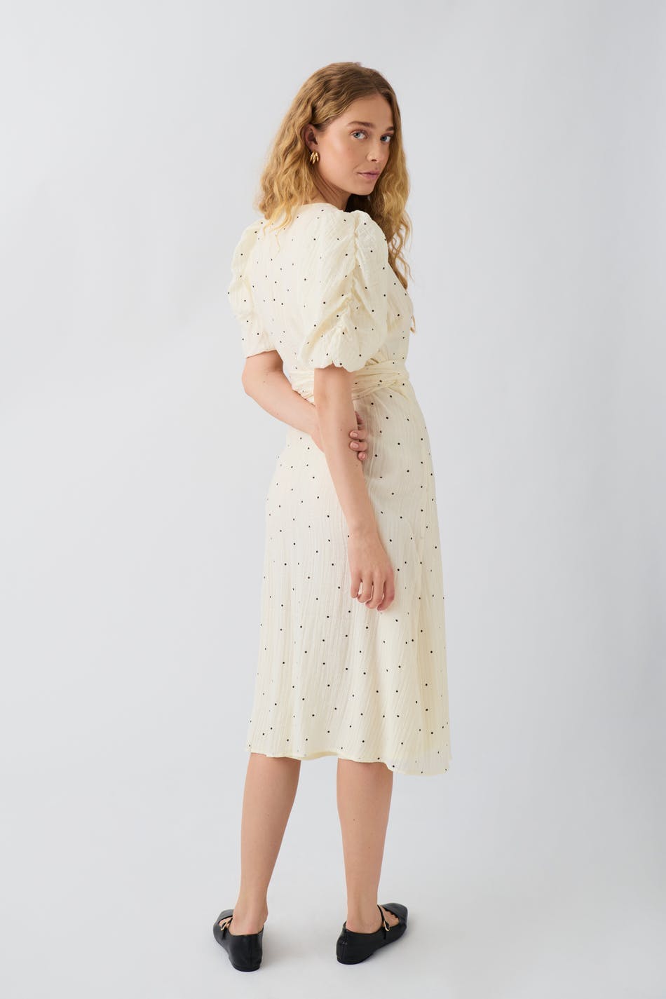 Midi wrap puff sleeve dress