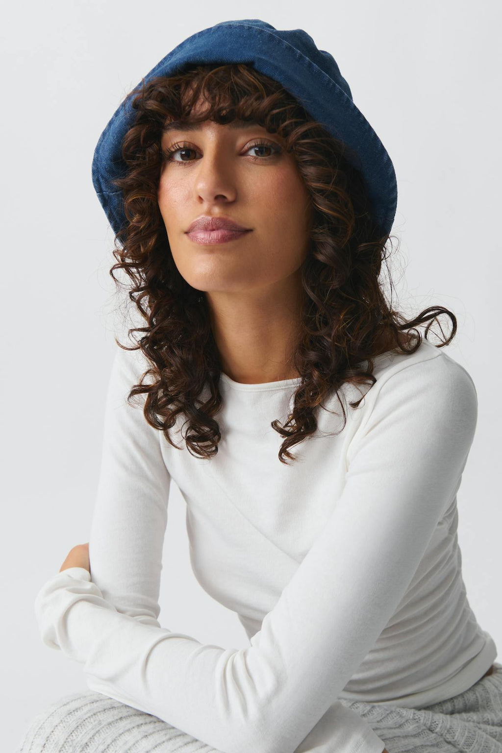 Denim bucket hat