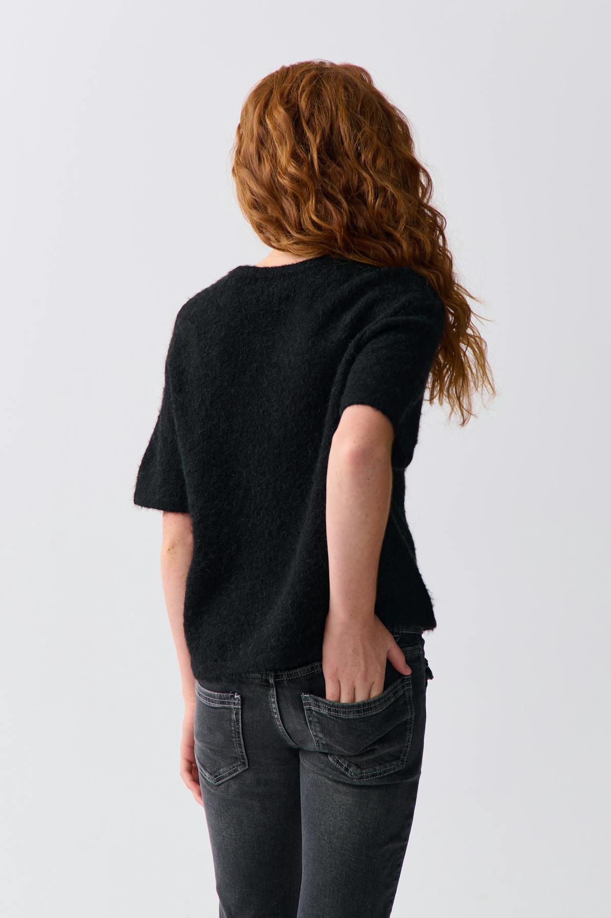 Y kn short sleeve top