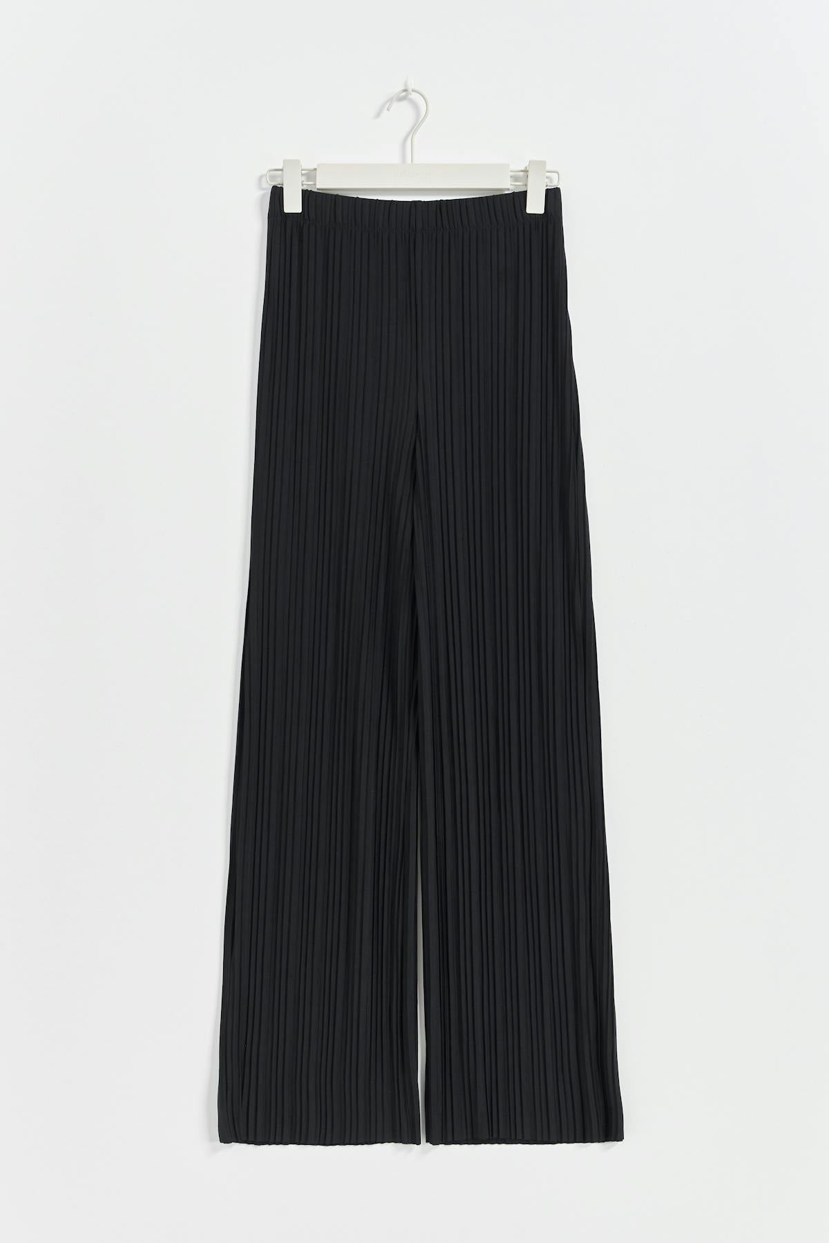 jersey plisse trousers