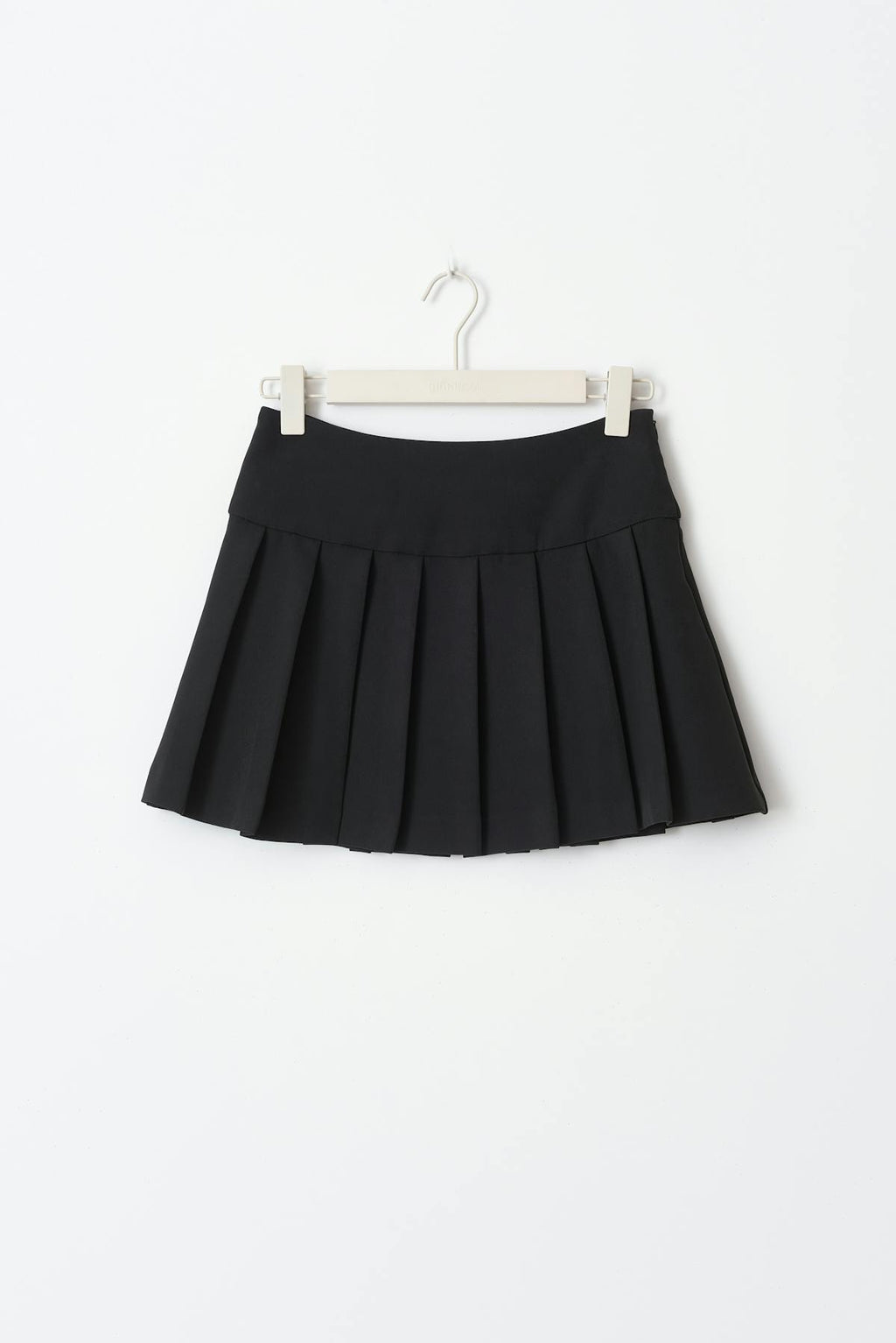 mini skirt