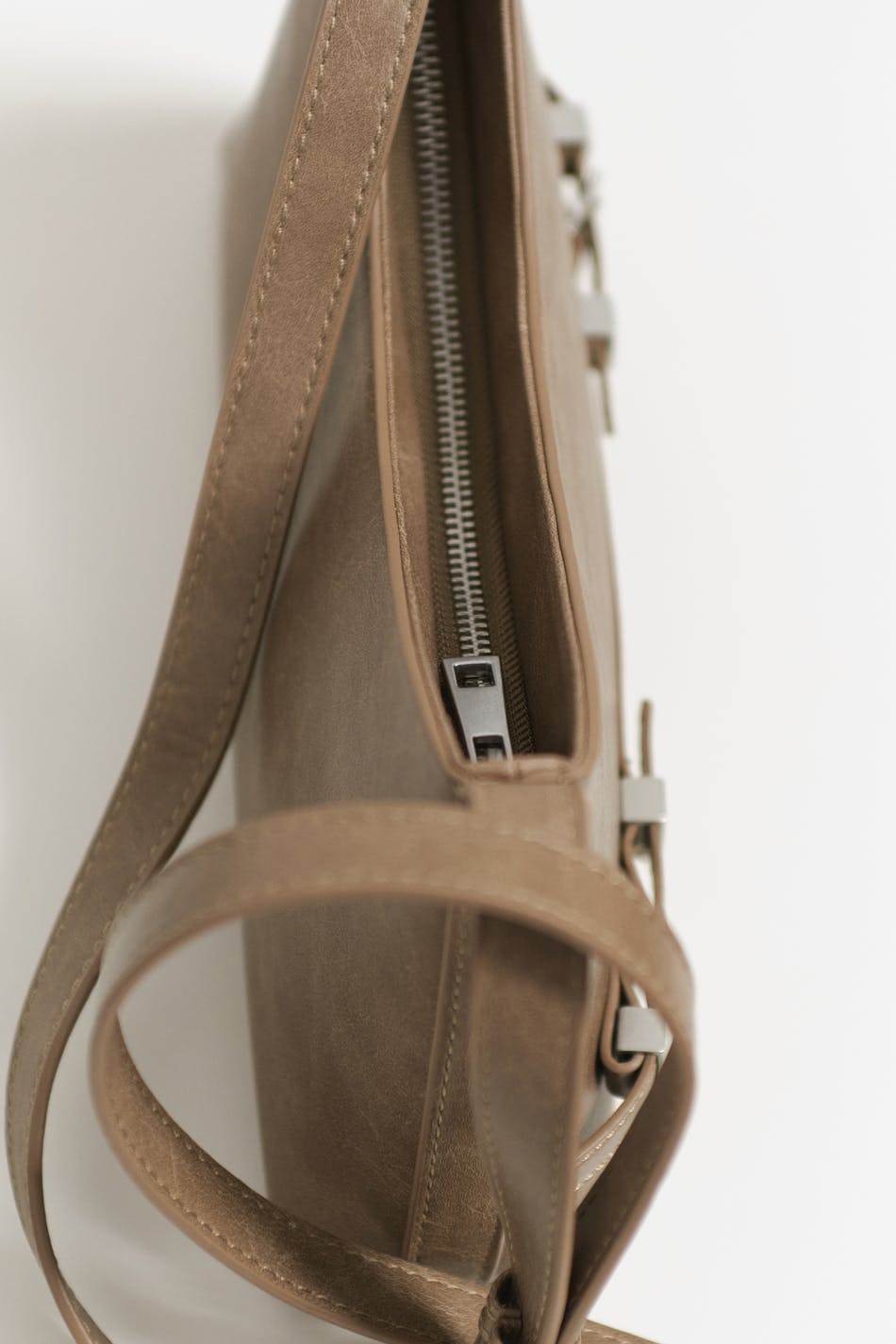 Belt shoulder bag