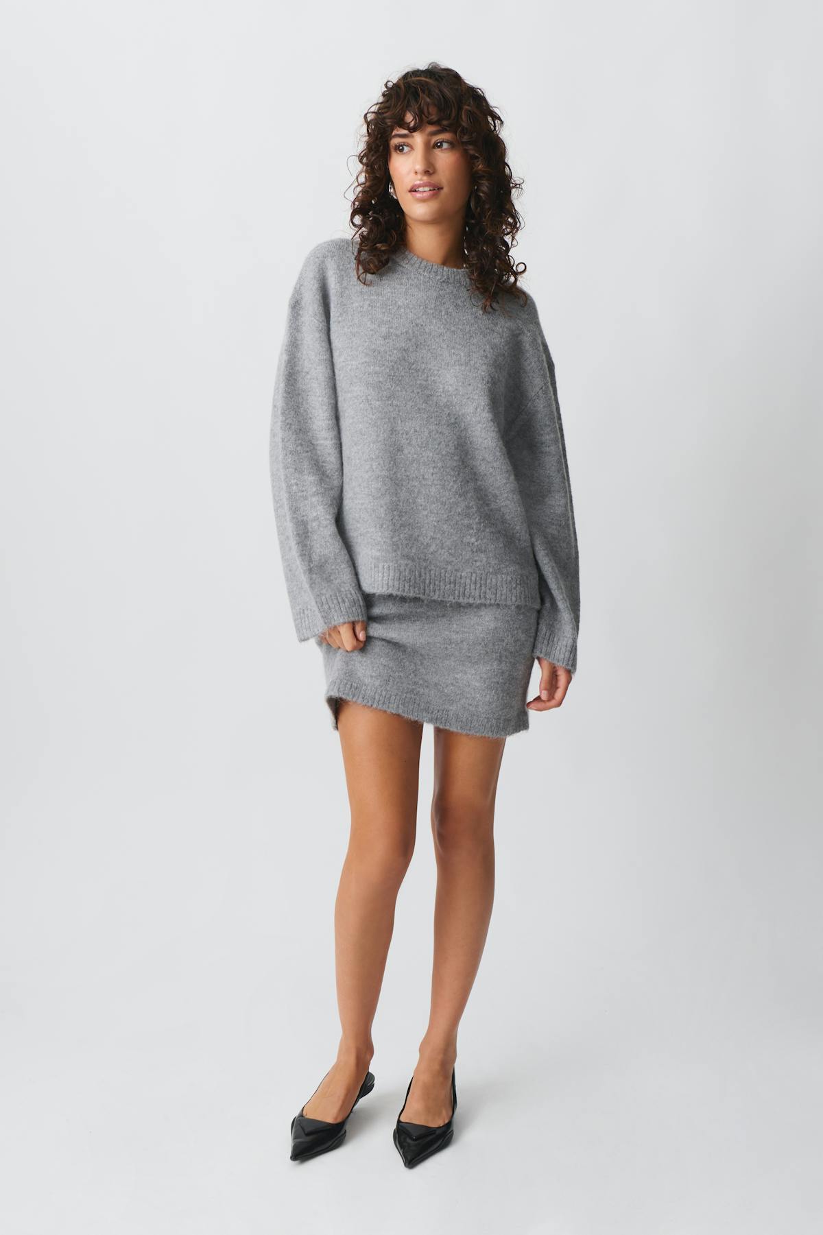 Knitted mini skirt