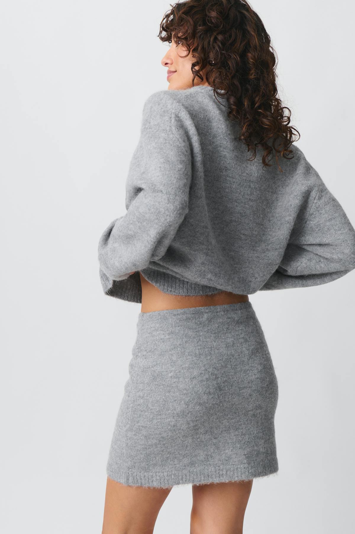 Knitted mini skirt